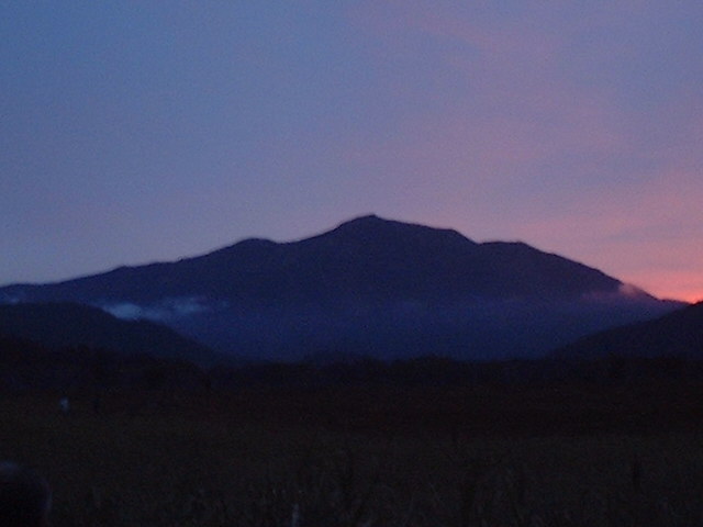 夕刻の至仏山