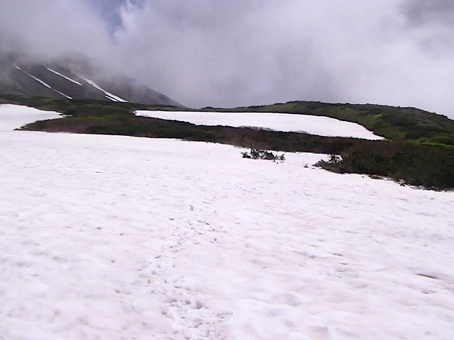 雪渓歩き